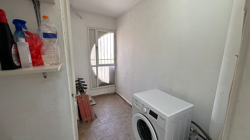 תמונה ממוזערת: למכירה דירת 3 חדרים קומה ראשונה ברחוב החיד"א !