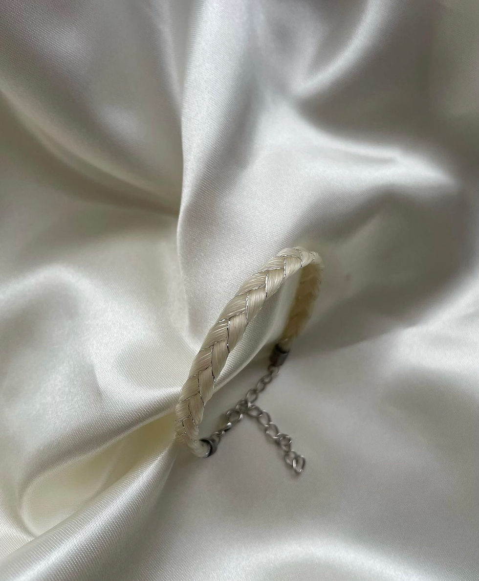 Thumbnail: Horsehair bracelet