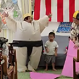 敬老会やクリスマス会では、お芝居や歌で大盛り上がりです