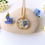 Miniature : SPRING - Collier avec des fleurs de spirée et un myosotis bleu 