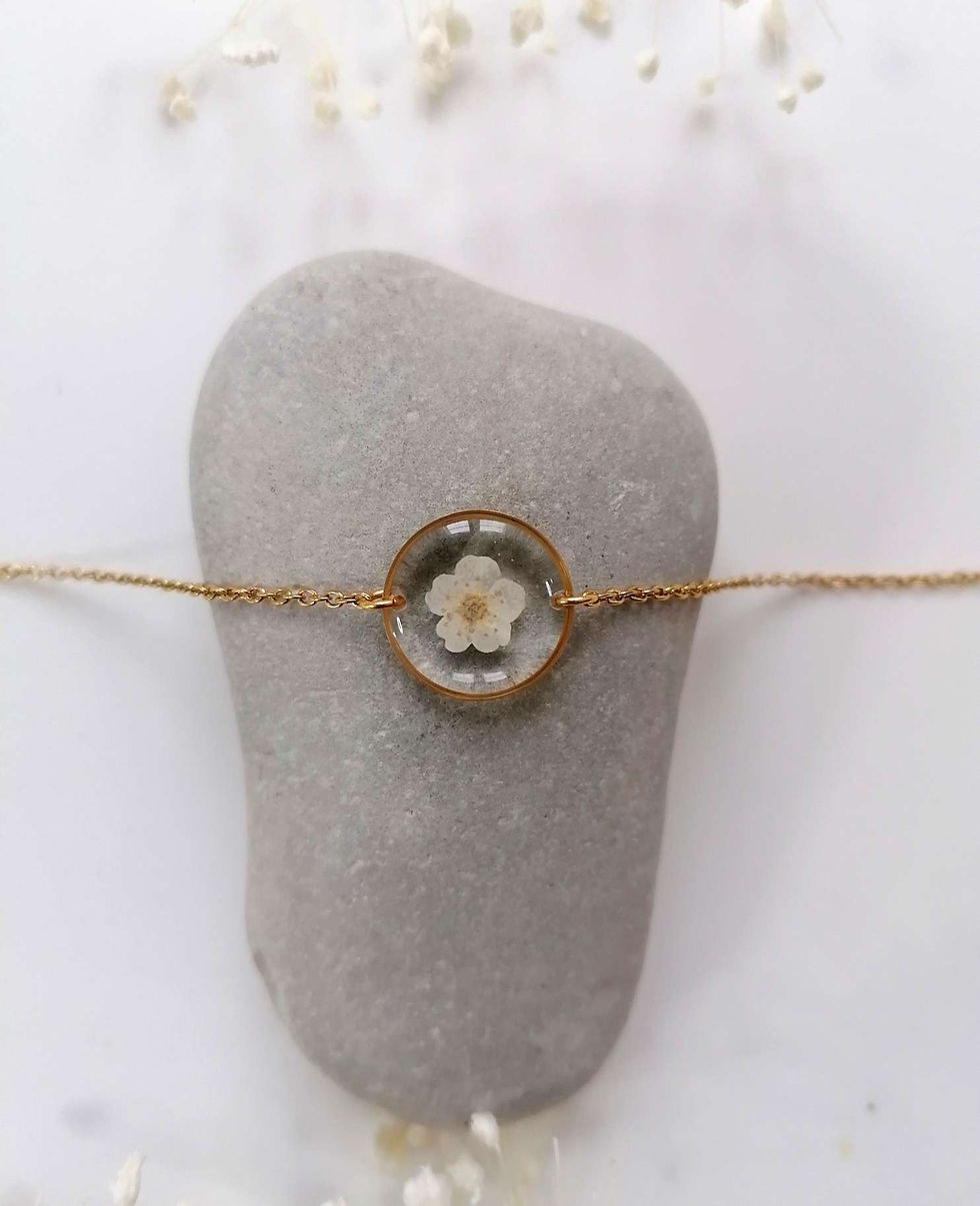 Miniature : SPIRÉE - Bracelet avec une fleur naturelle de spirée blanche - Format 15mm
