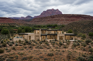 Luxury airbnb home near Zion National Park