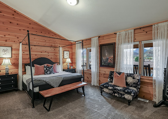 spacious zion rental for families.jpg
