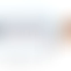 Правило правої руки — простий спосіб визначення напрямку вектора магнітної індукції котушки, по якій проходить електричний струм