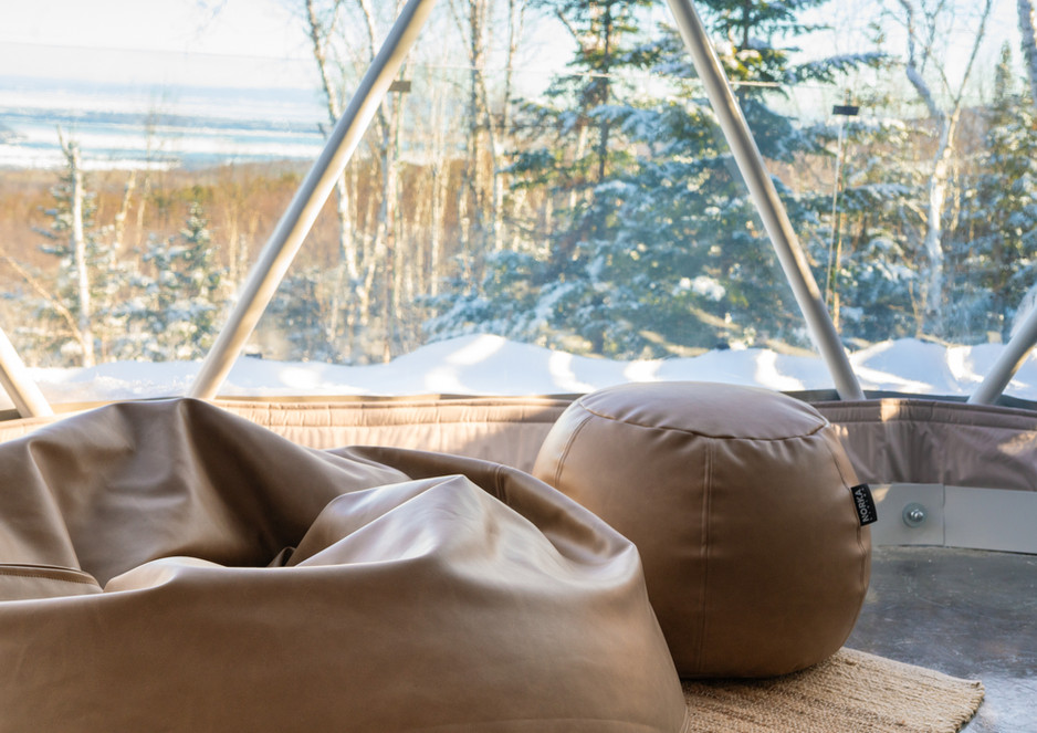 Bean bag Nordika charlevoix avec vue sur le fleuve Saint-Laurent