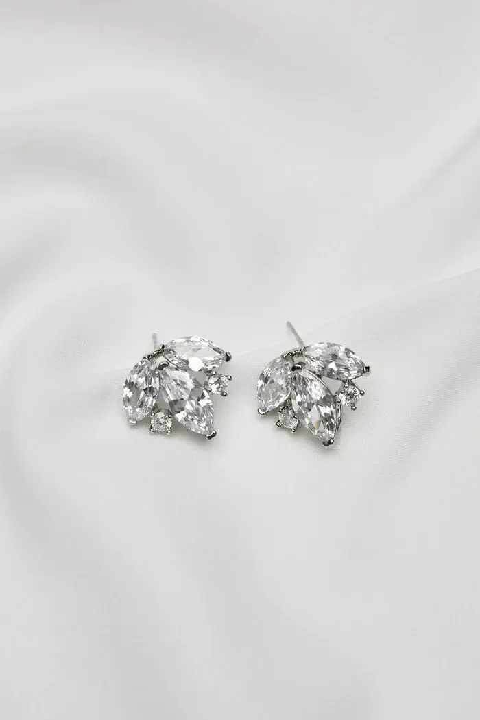 Thumbnail: CELINE - CRYSTAL STUD EARRINGS - SILVER