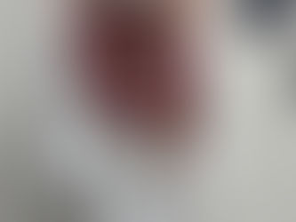 大き目サイズで洋服のアレンジになります。出る場所で雰囲気変わりますね!!