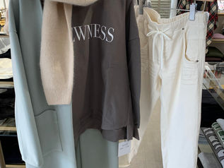 マイカ＆ディール　やさしい色コーディネート❣