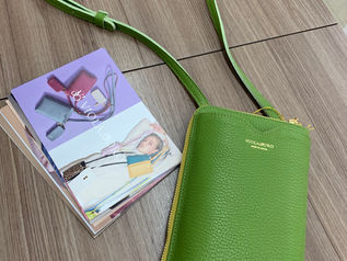 携帯ポシェット新色入荷しました。