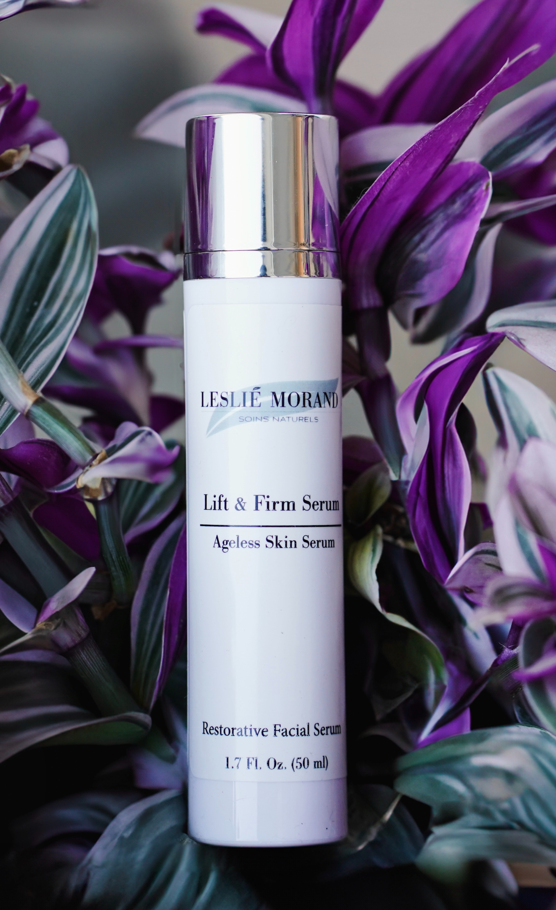 Lift and Firm Serum by Leslie Morand Skincare Soins Naturels with red algae and peptides for ageless skin