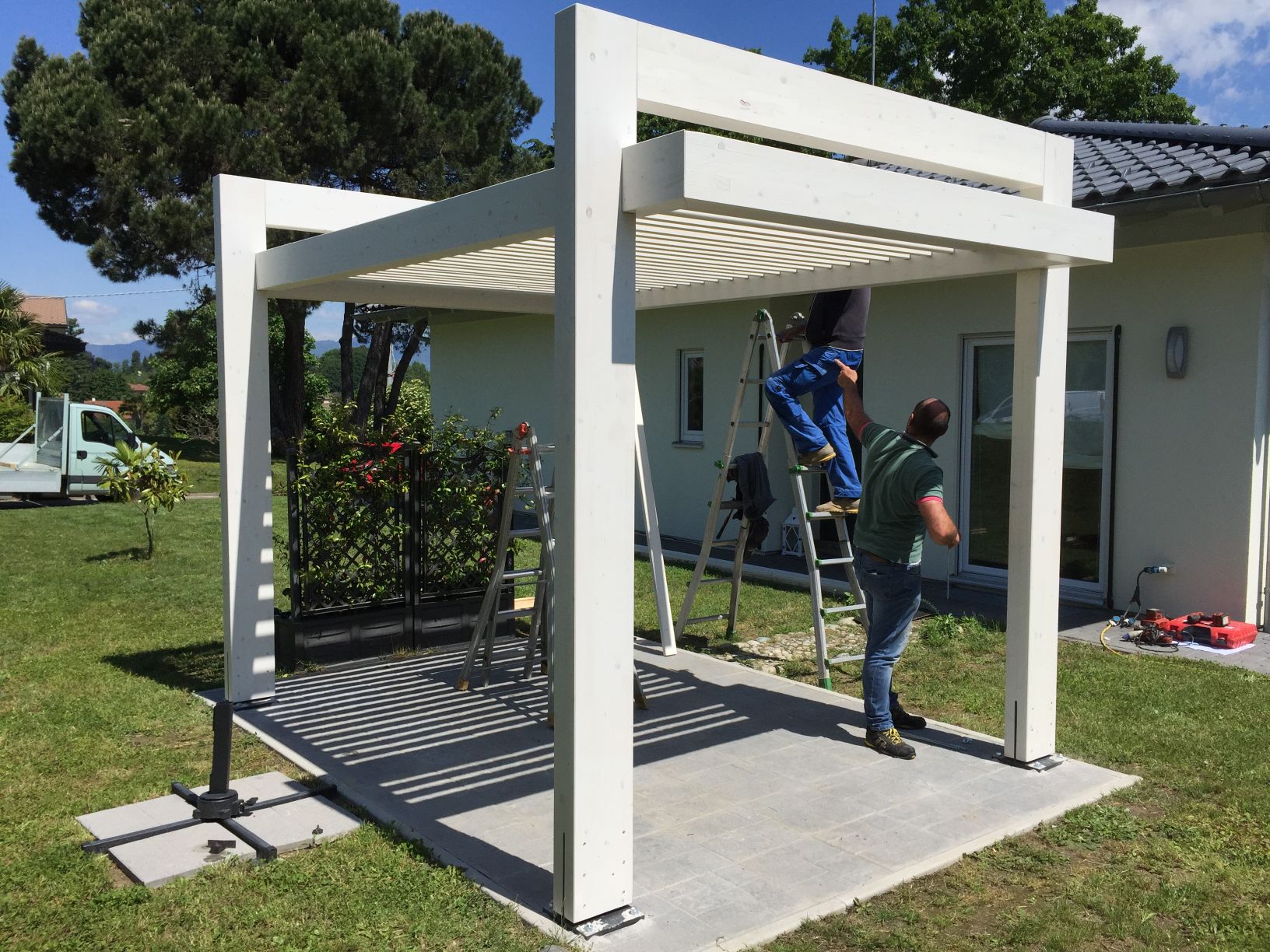 CONSONNI LEGNAMI - GAZEBO - CUCCIAGO.jpg