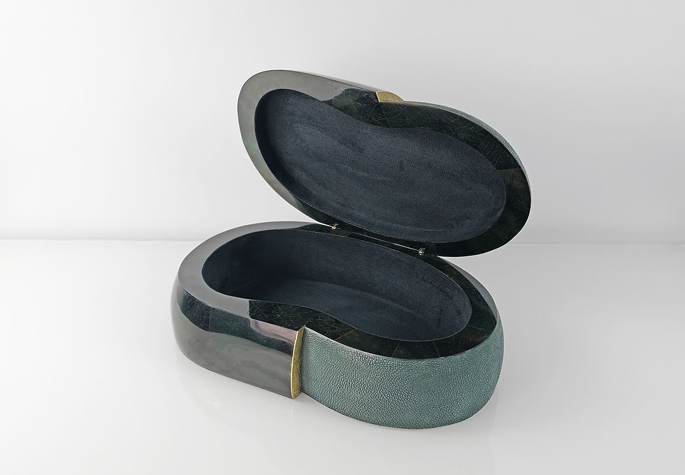 Thumbnail: jewell box in shagreen and mother of pearl with brass trims