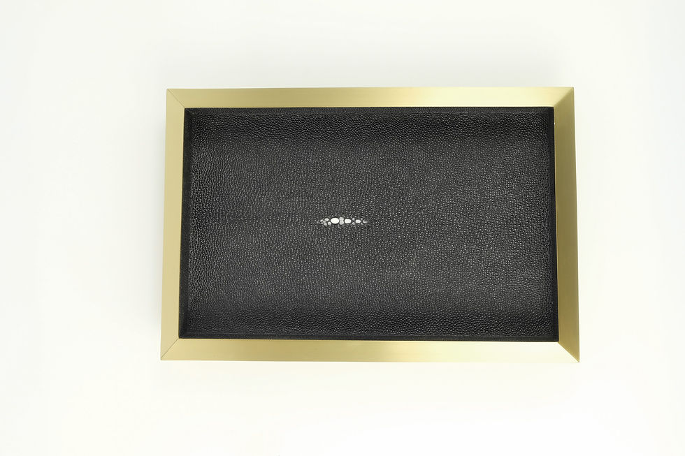 Miniature : brass and black shagreen tray
