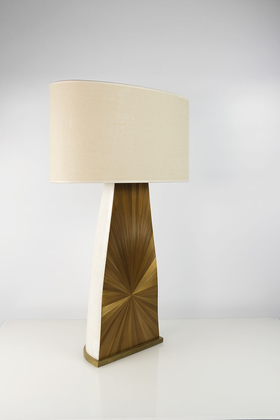 Miniature : table lamp in straw marquetry and rock crystal
