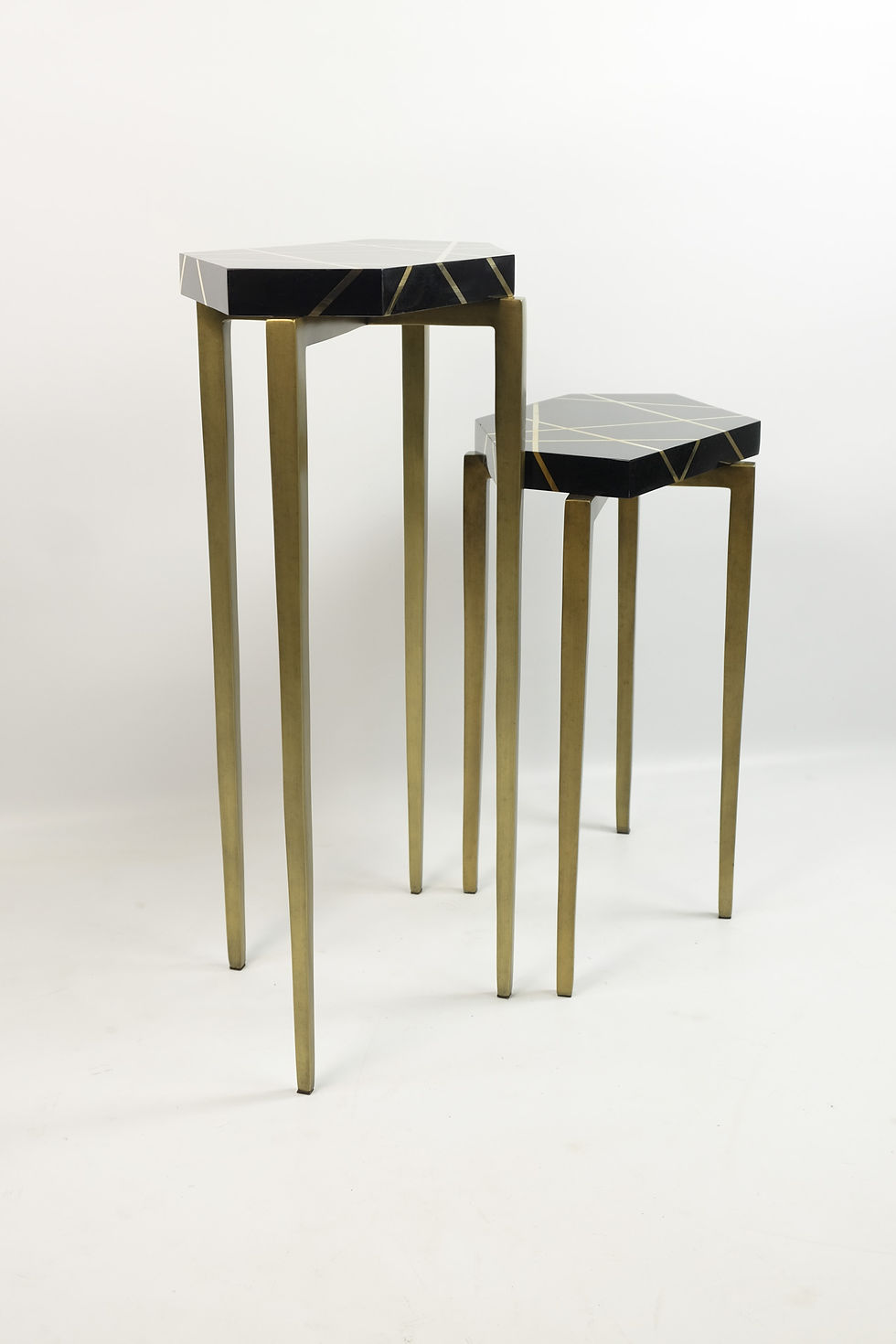 Miniature : black pen shell side tables with brass trims, front view