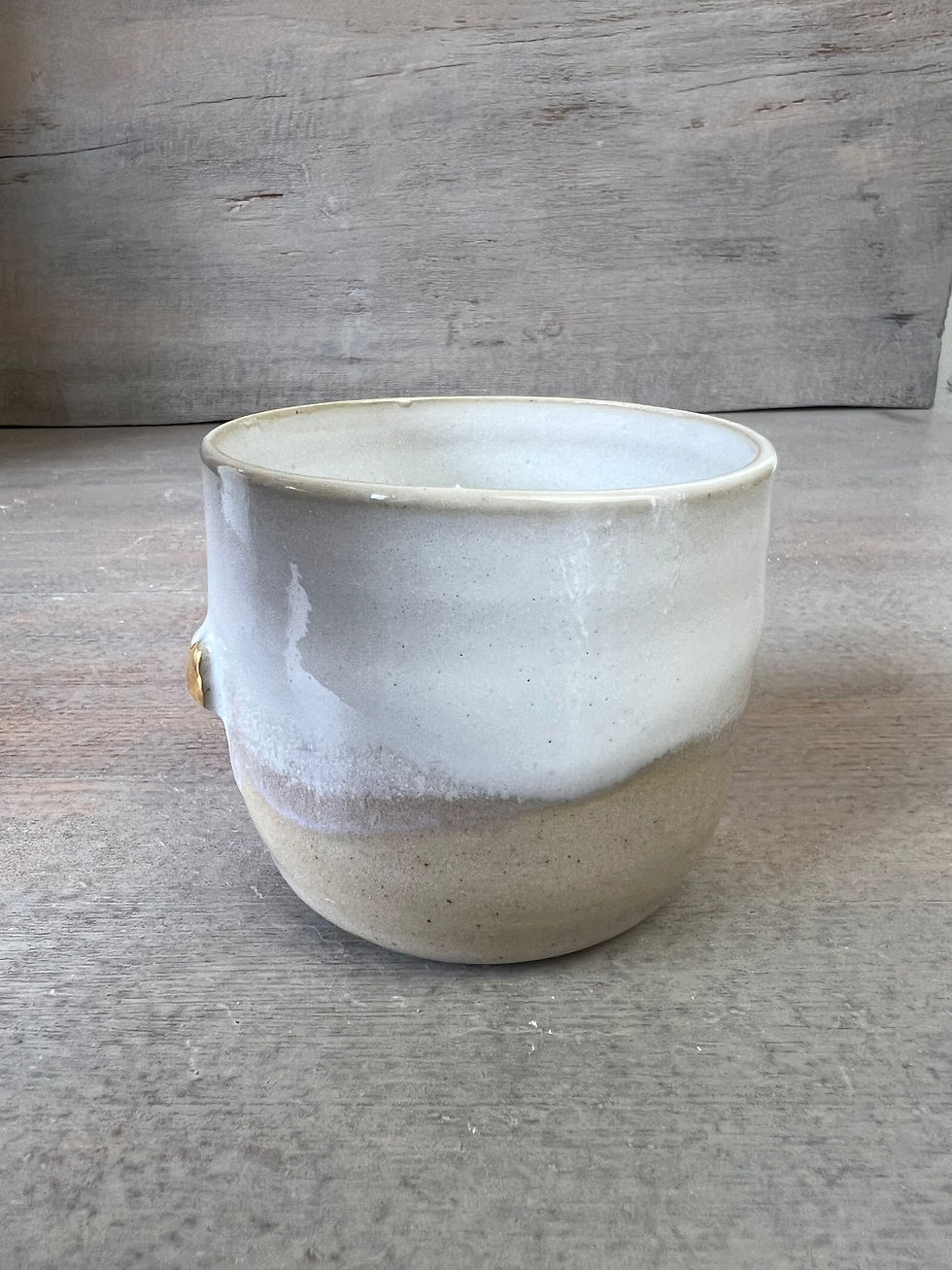 Miniature : Tasse artisanale en grès, avec décor cœur doré email blanc et transparent