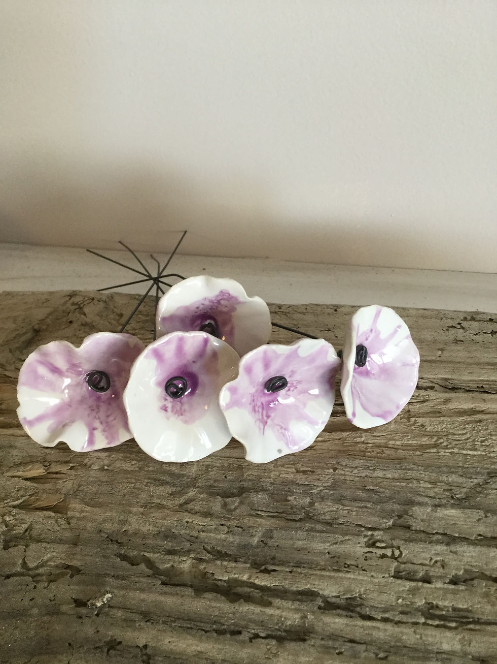 Miniature : Fleur marbrée blanche et mauve