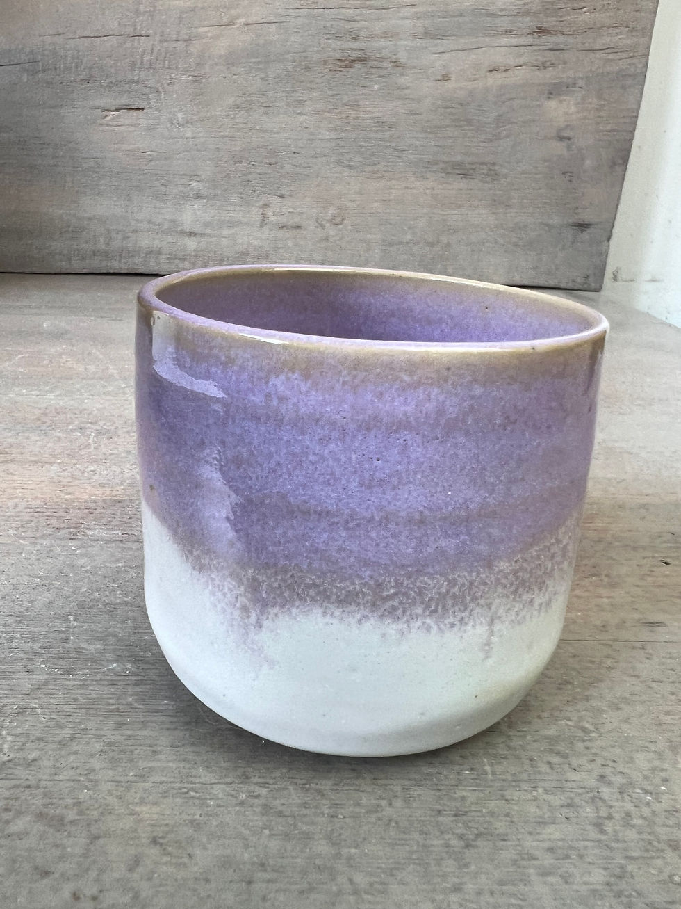 Miniature : Tasse artisanale en grès, avec décor cœur doré email blanc et rose