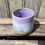 Miniature : Tasse sans anse ou gobelet, émail blanc, rose et turquoise