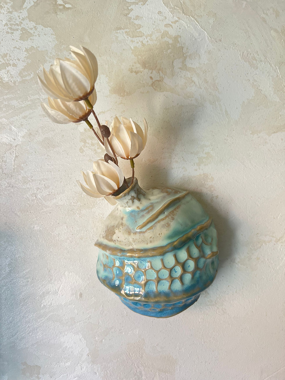 Miniature : Vase mural en grès turquoise et  blanc– Pièce unique