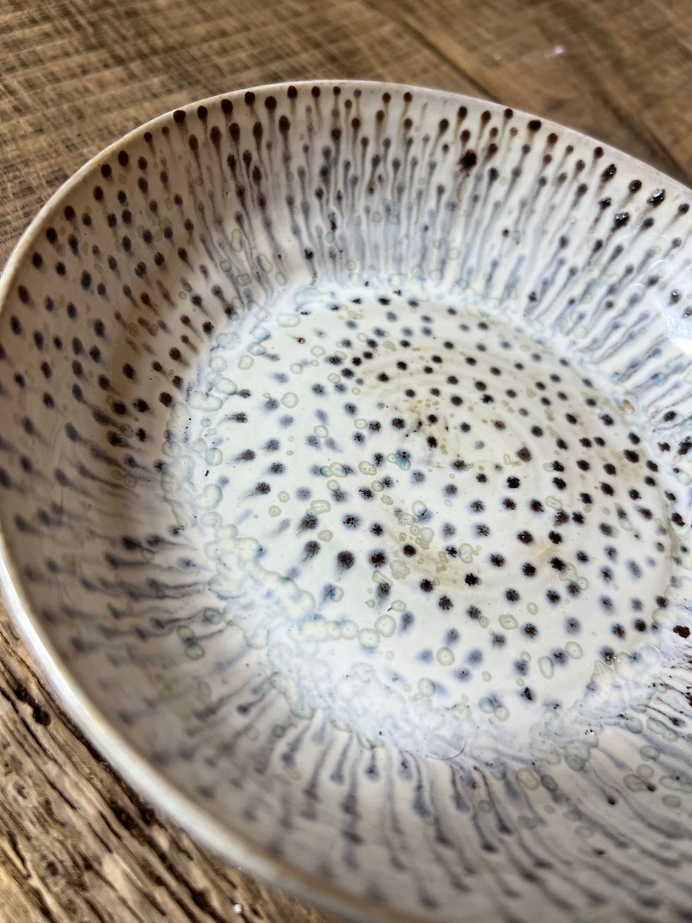 Miniature : Coupelle blanche et pointillée, vaisselle artisanale unique