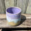 Miniature : Tasse sans anse ou gobelet, émail blanc, rose et turquoise