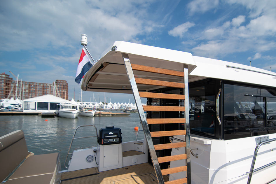 Northman 1300 Electric Motor Yacht