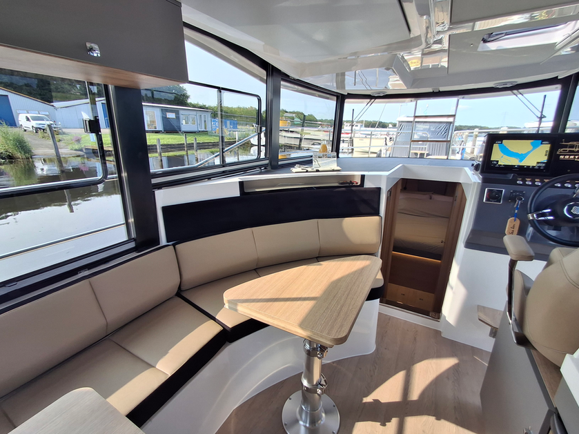 Northman 1050 Trawler Electric Yacht