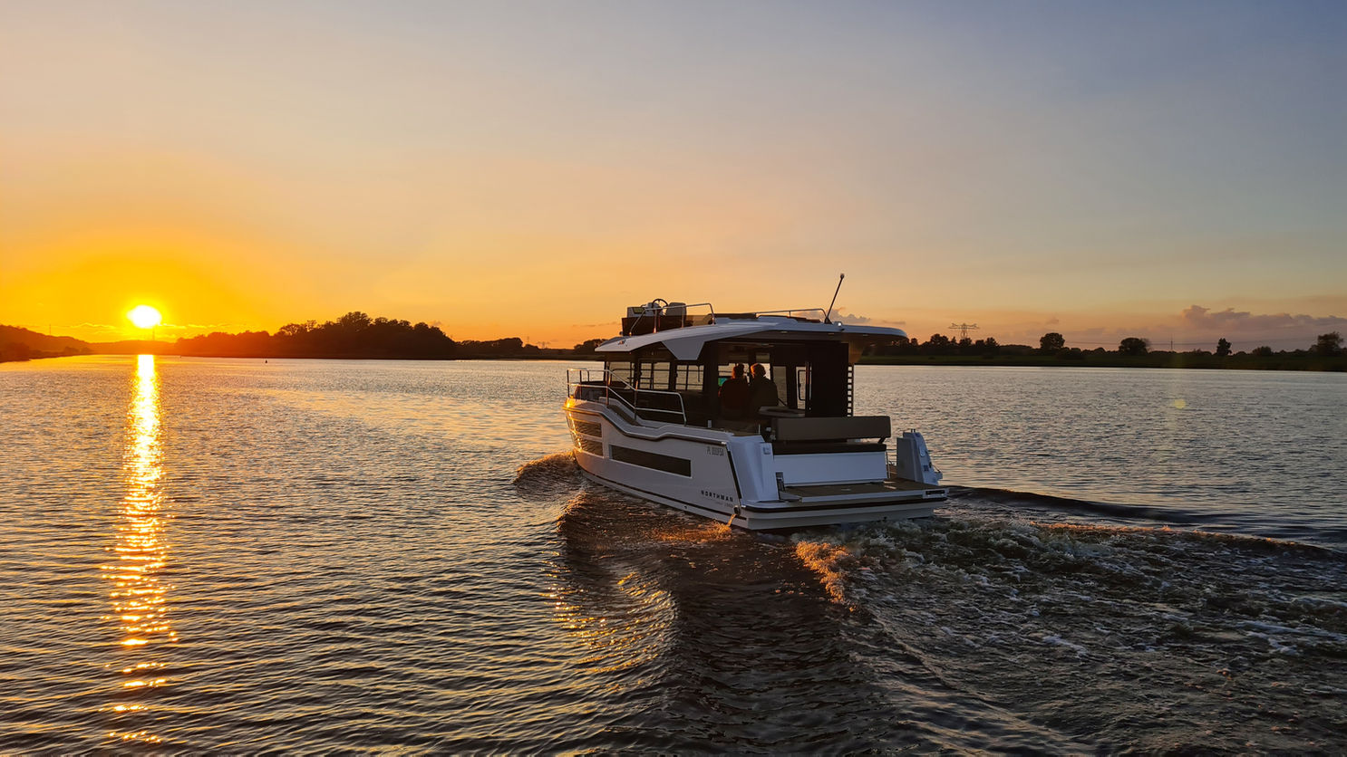 Northman 1050 Trawler Yacht