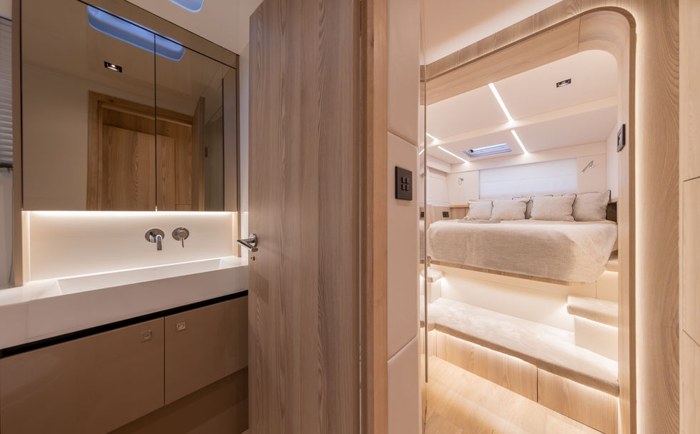 Volledig uitgeruste Luxe Liveaboard Motorcatamaran 2x 440 pk