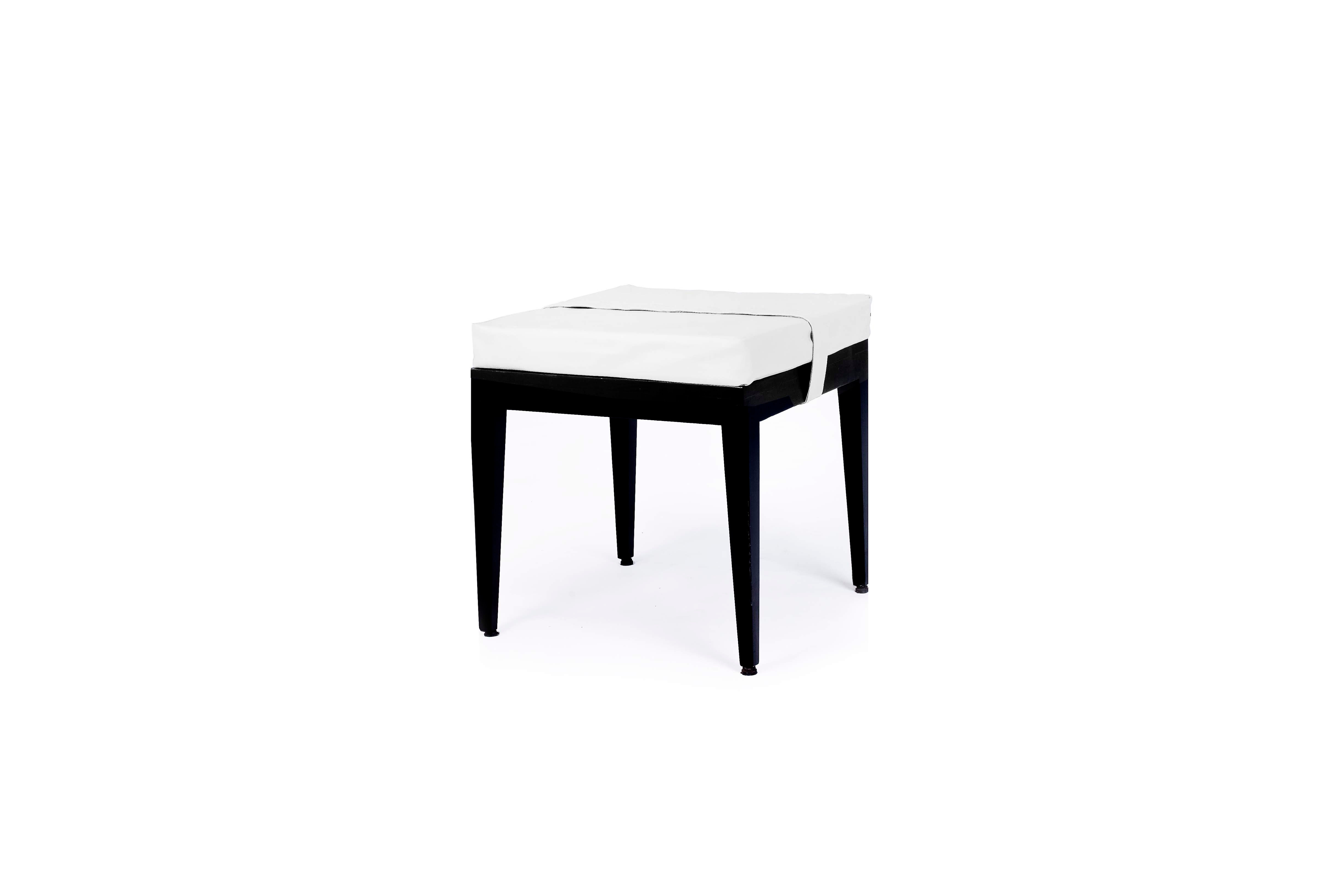 Deco black puff with cushion