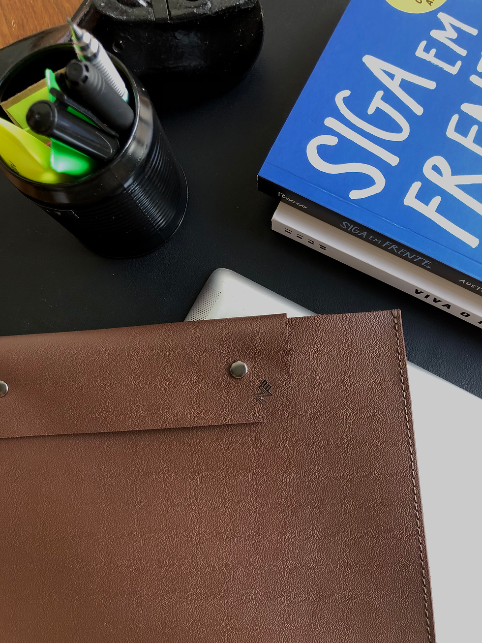 Miniatura: -CASE MACBOOK - marrom