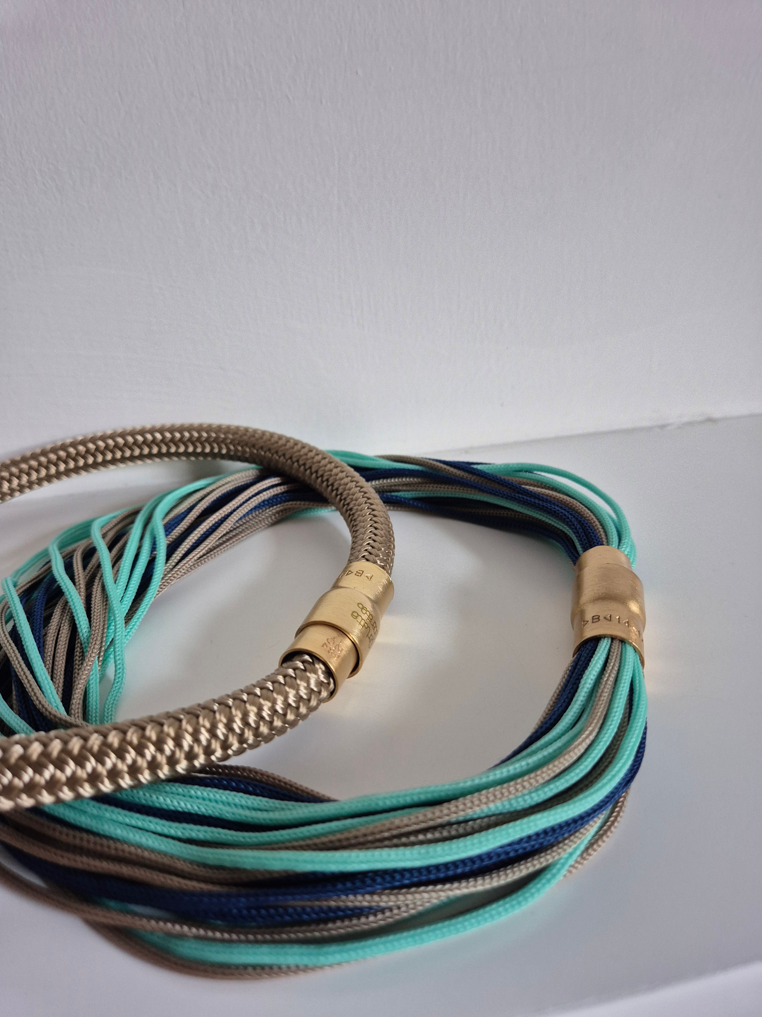 CONNECTION MoreThanOne