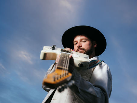 ALBUM REVIEW: Jelly Ellington - Glow