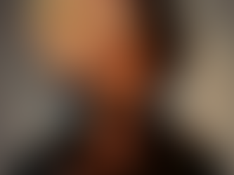 Slick Alt-Pop newcomer Uwade teases debut album with new single 'Call It A Draw'!