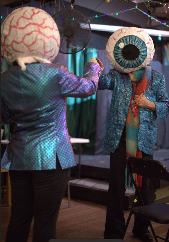 puppets eye