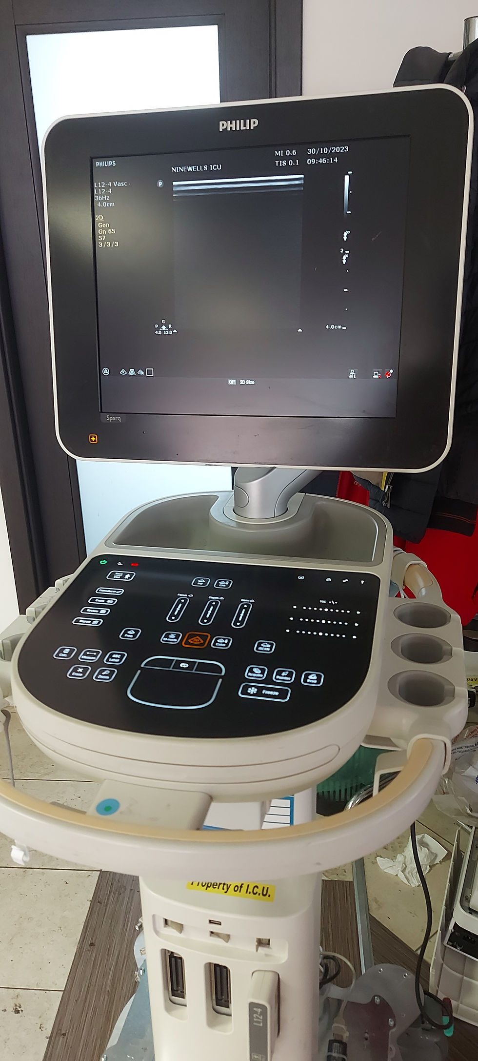 Thumbnail: Phillips SPARQ pureWave +L12-4 + C6-2