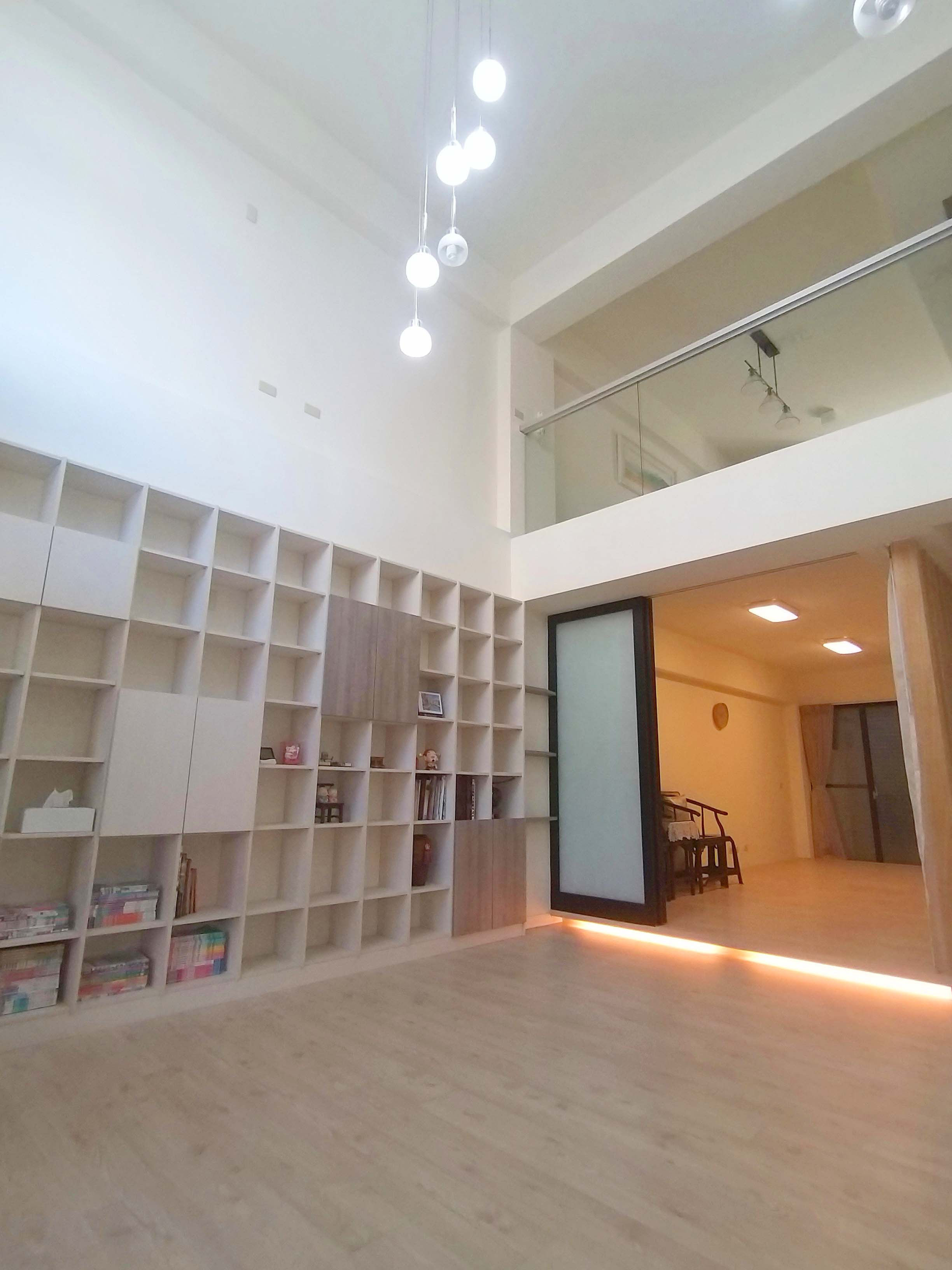 【2580萬】廣豐新天地★寬廣明亮~絕美店墅★