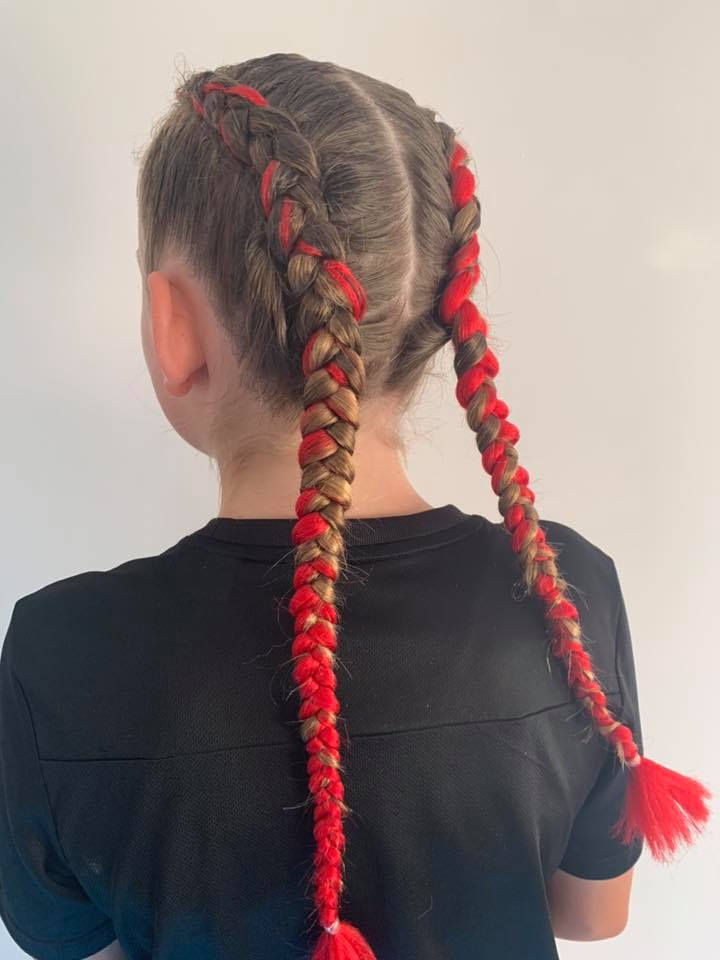 Thumbnail: Dutch braids with extensions