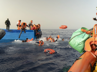 Bandits interrupt migrant rescue off Libya