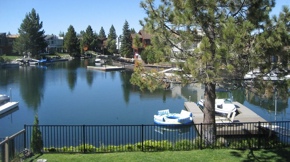 cropped-dock-lagoon.jpeg