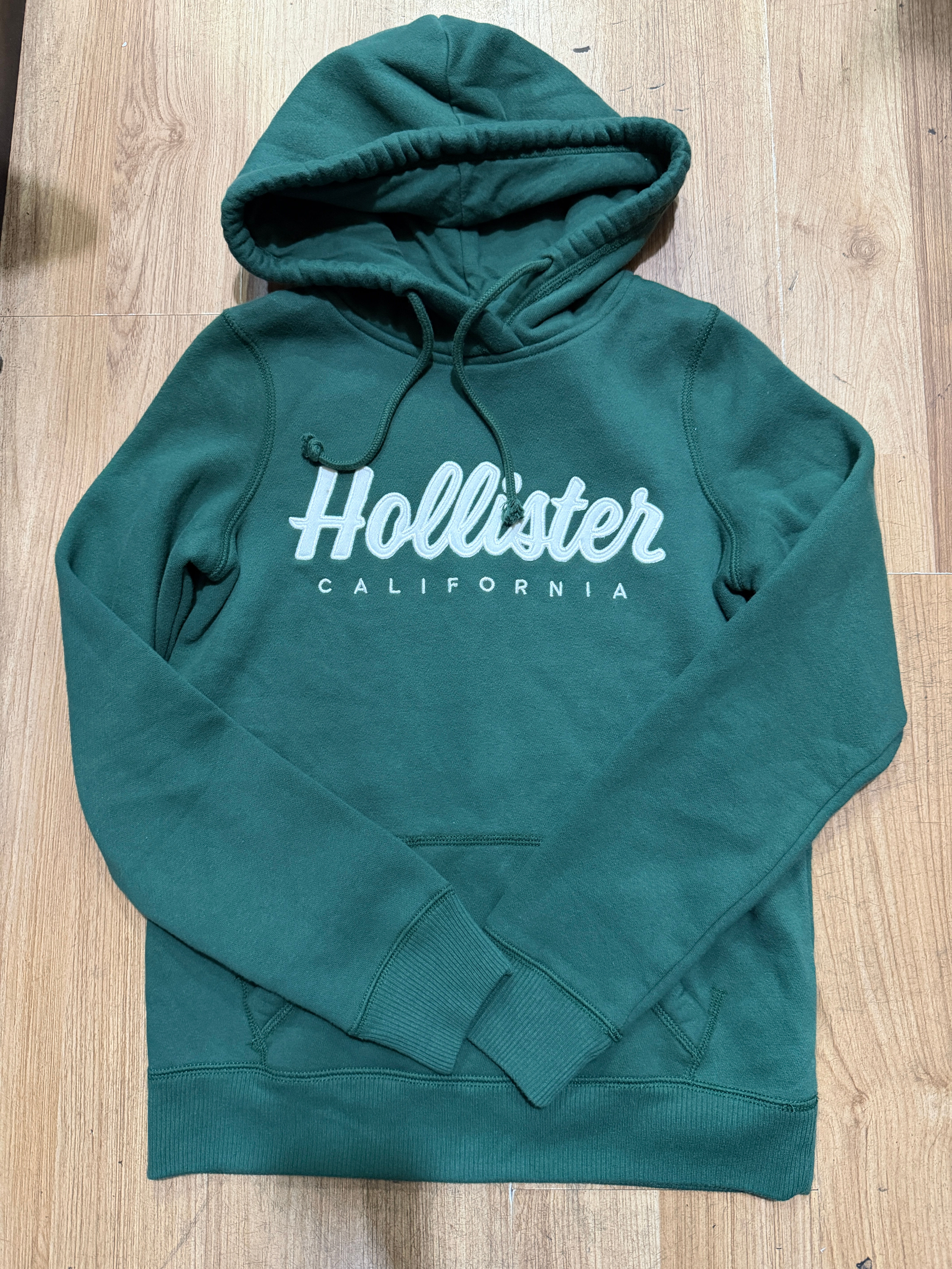 Capucha Hollister