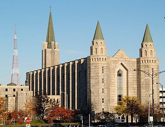 Laval Canada 2.jpg