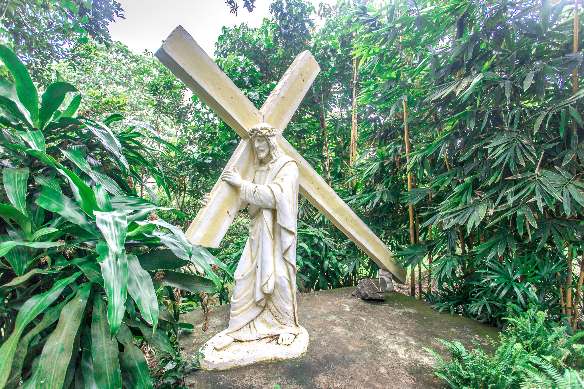 Via Crucis Garden