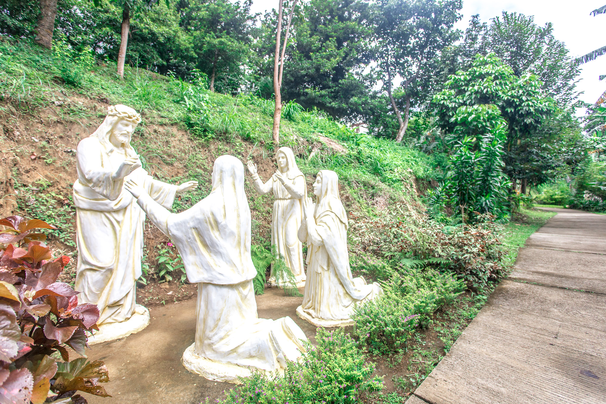 Via Crucis Garden