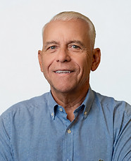 One Answer Insurance-Headshot-30.jpg