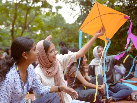 കോളേജ് വിദ്യാർത്ഥികൾക്കായി കൈറ്റ് നിർമ്മാണ വർക്ക്ഷോപ്പ് സംഘടിപ്പിച്ചു 