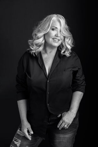 Editorial Styled Photoshoot at Melody Smith Portrait Photography Studio in Richmond VA