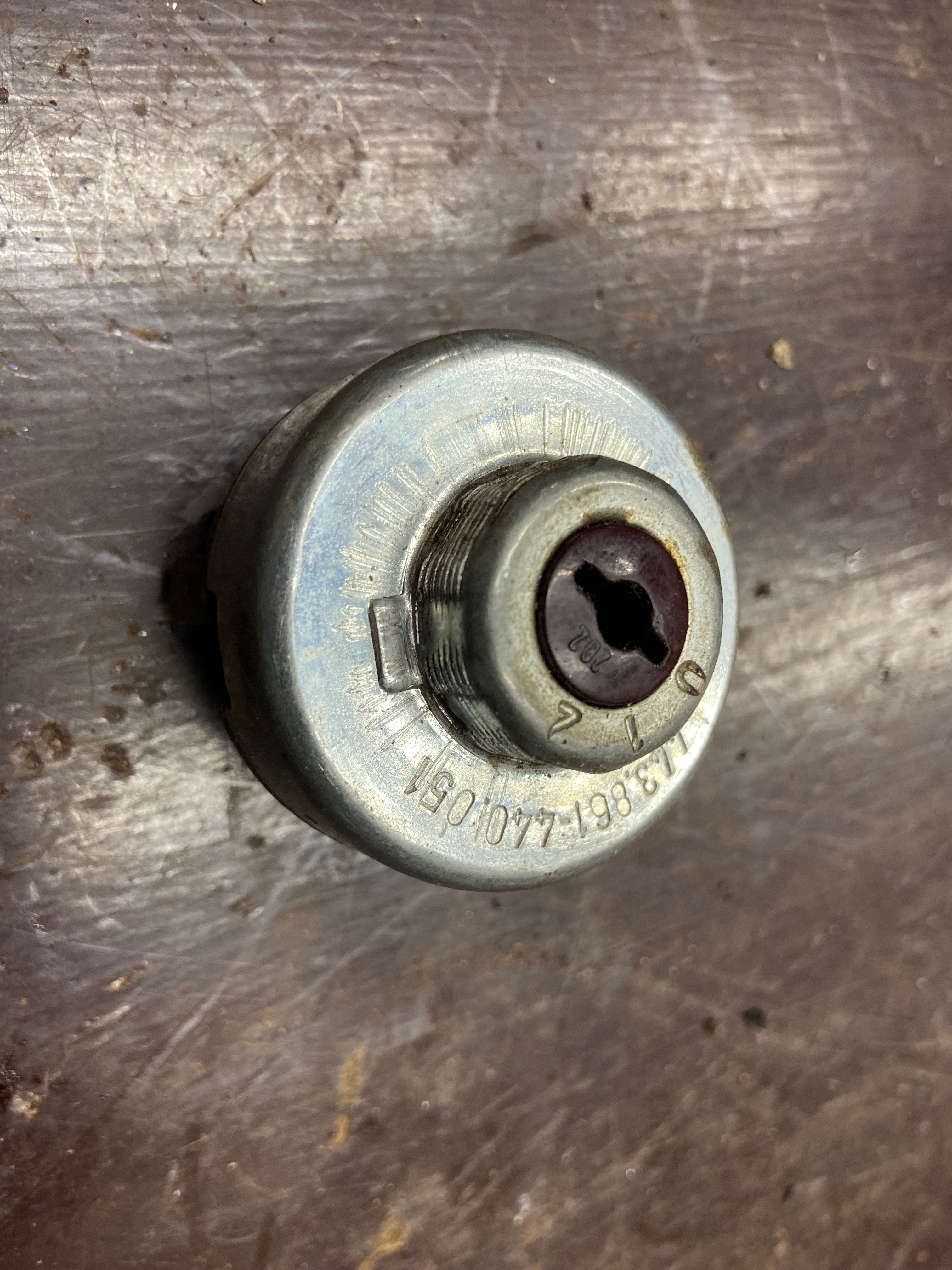 Spínacia skrinka bosh, uloženka original nová