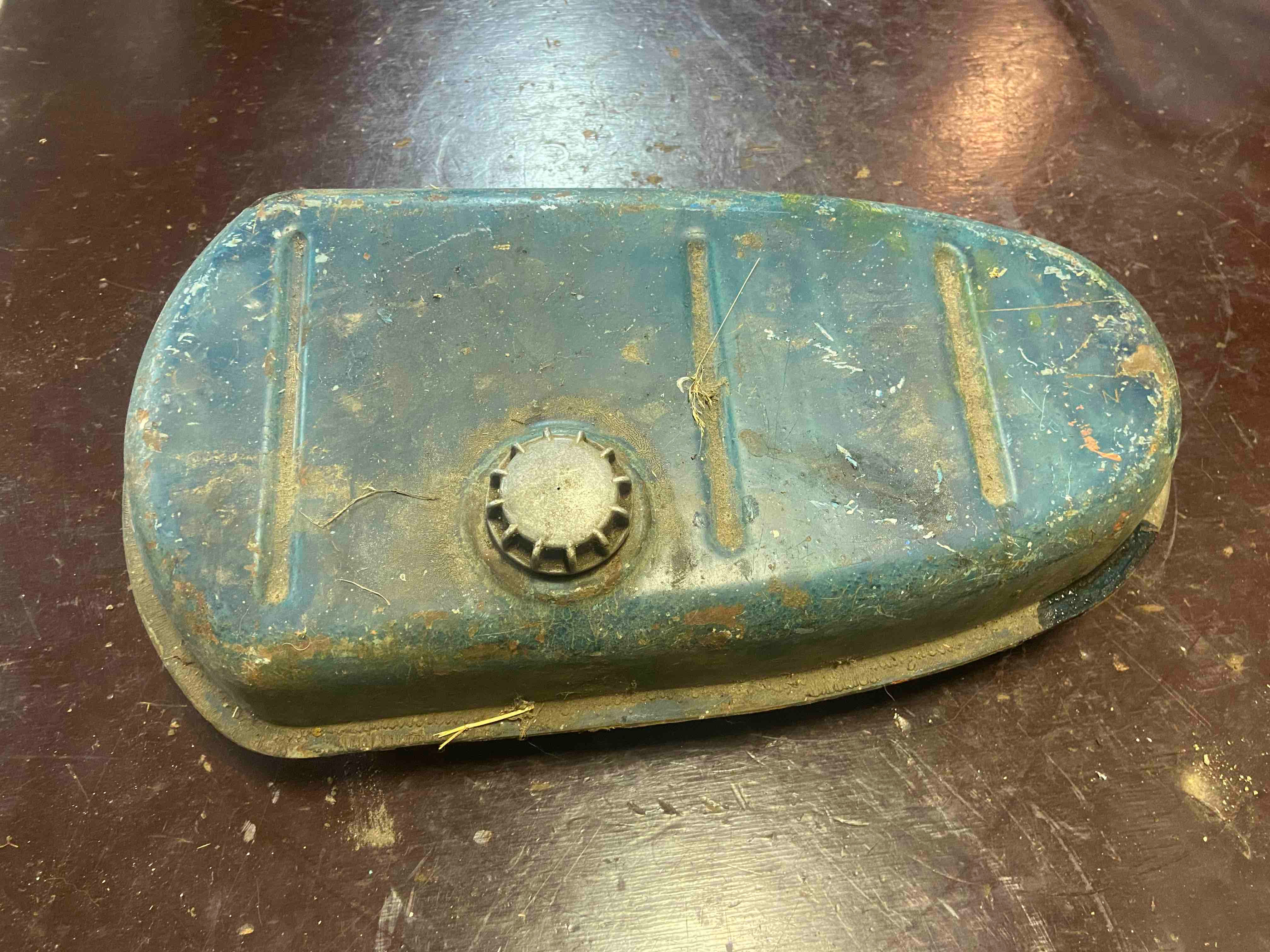 Nádrž s víčkom, tatran